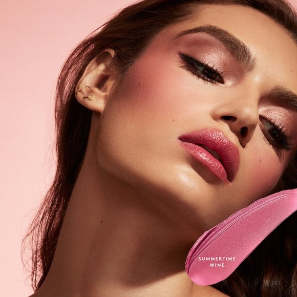 ✨✌🏻HOST PICK✨ FENTY BEAUTY Cheeks Out Freestyle Cream Blush - Summertime Wine - Picture 2 of 3